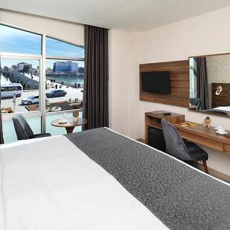 Adana Taskoeprue Hotel Exteriér fotografie
